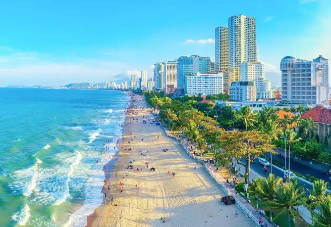 Best Beaches in Nha Trang for Swimming, Relaxation, and Water Activities