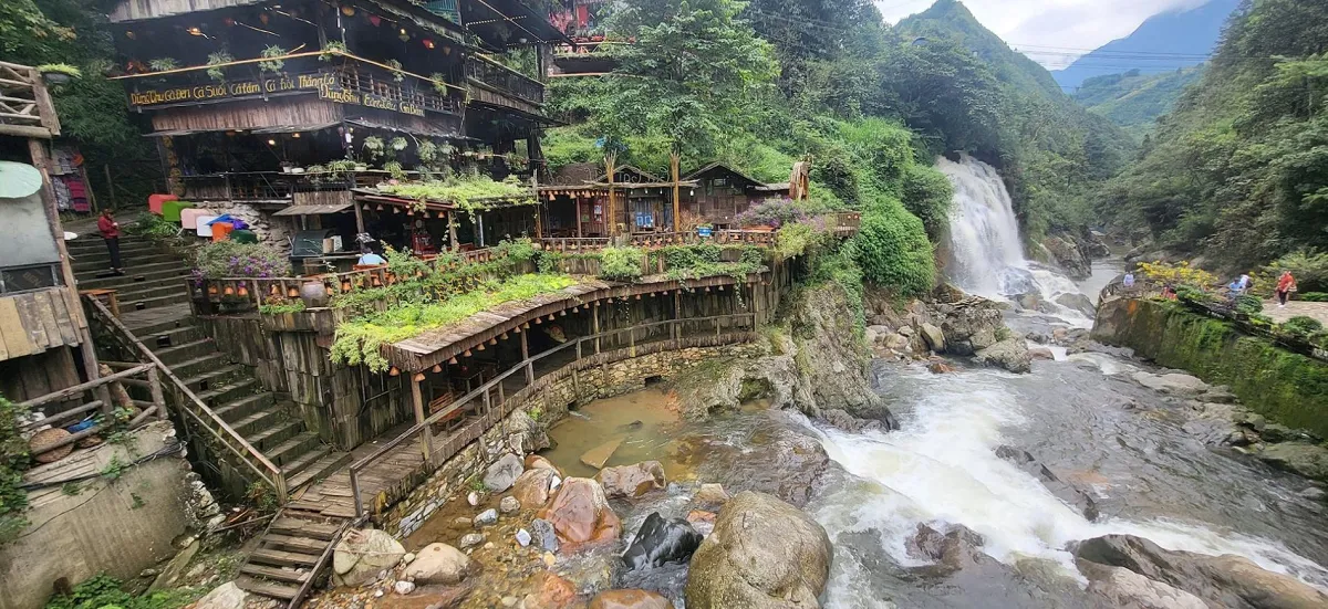 Cat Cat Village Sapa: Discover the Traditional Hmong Culture of Northern Vietnam