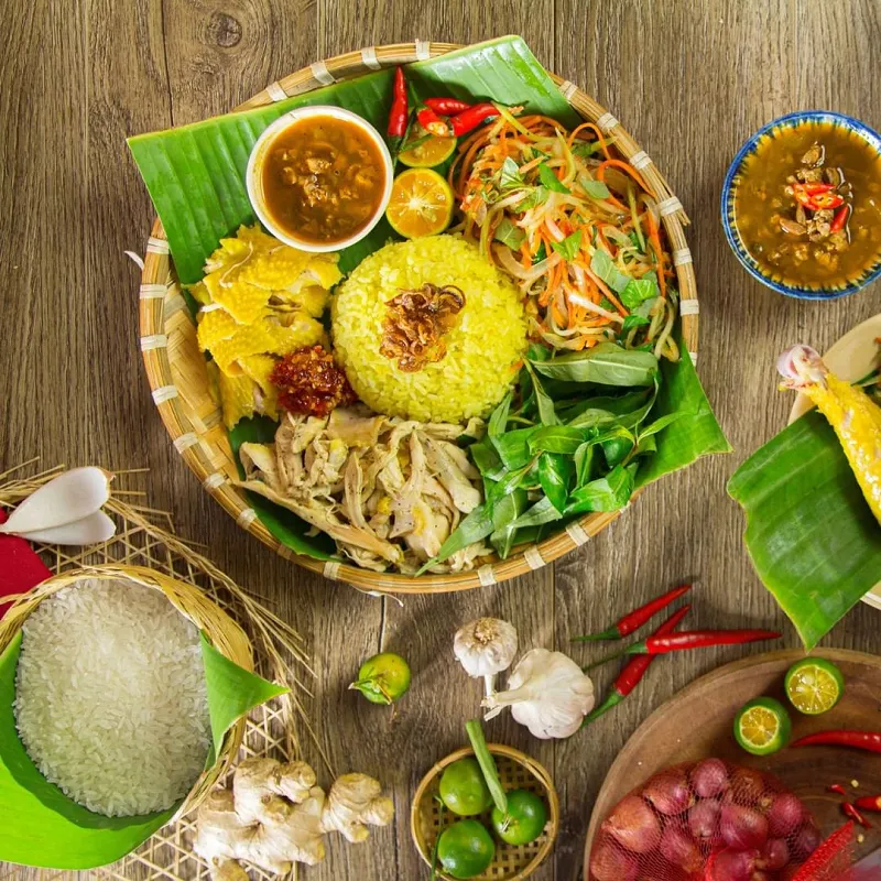 Hoi An Food Guide: 15 Must-Try Local Dishes for Every Traveler