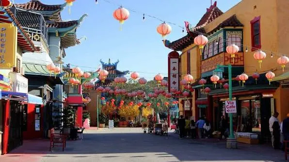 Discover Cholon – The Historic Chinatown of Saigon