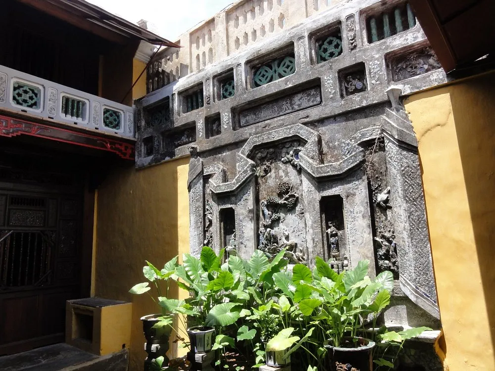 Quan Thang Ancient Town