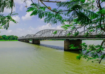 Perfume River (Huong River)
