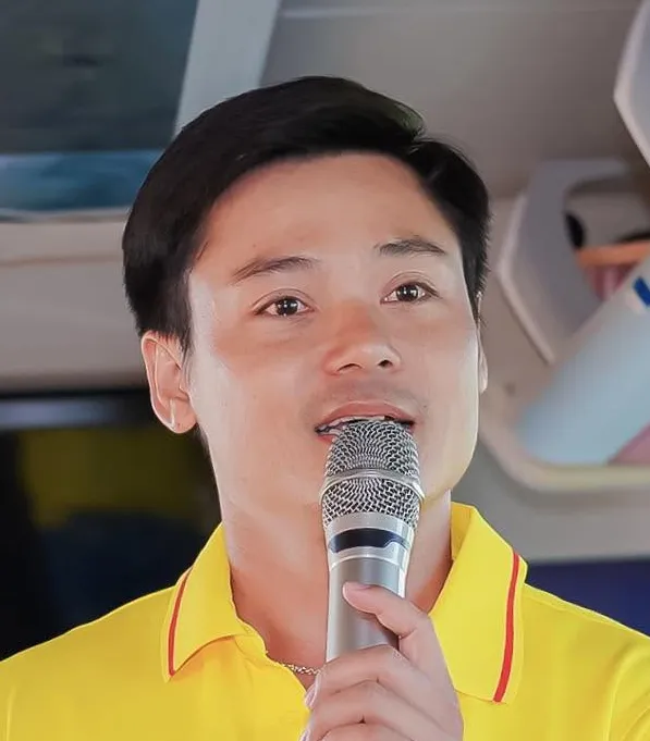 Thanh Tú Tour Guide